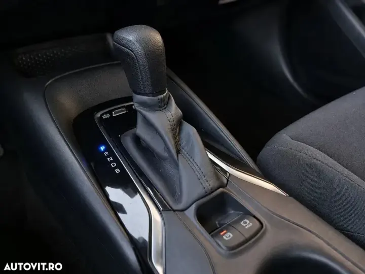 Toyota Corolla XII 1.8 HSD Dynamic