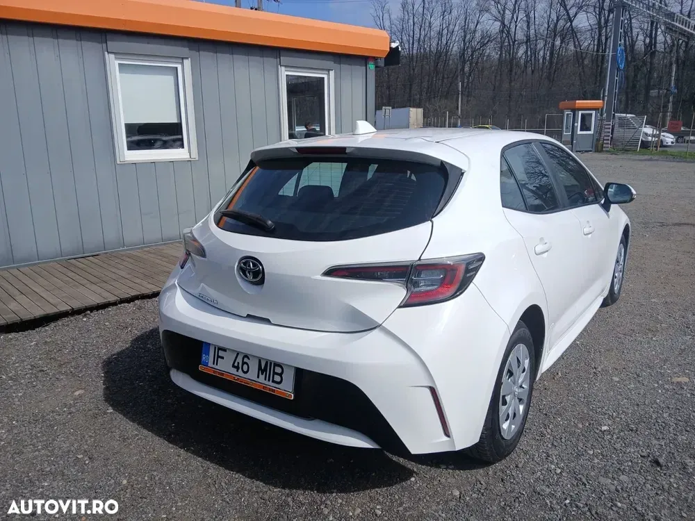 Toyota Corolla 1.2 Turbo 116 CP Dynamic — imagine 2