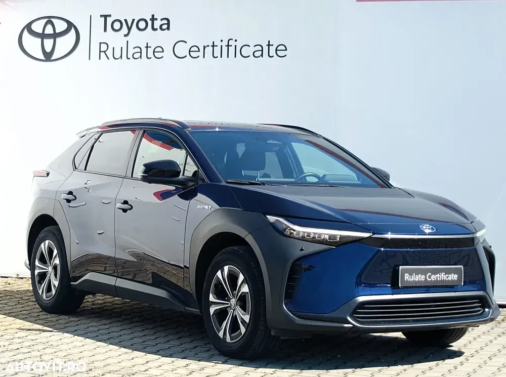 Toyota BZ4X 160 KW AWD Exclusive — imagine 5