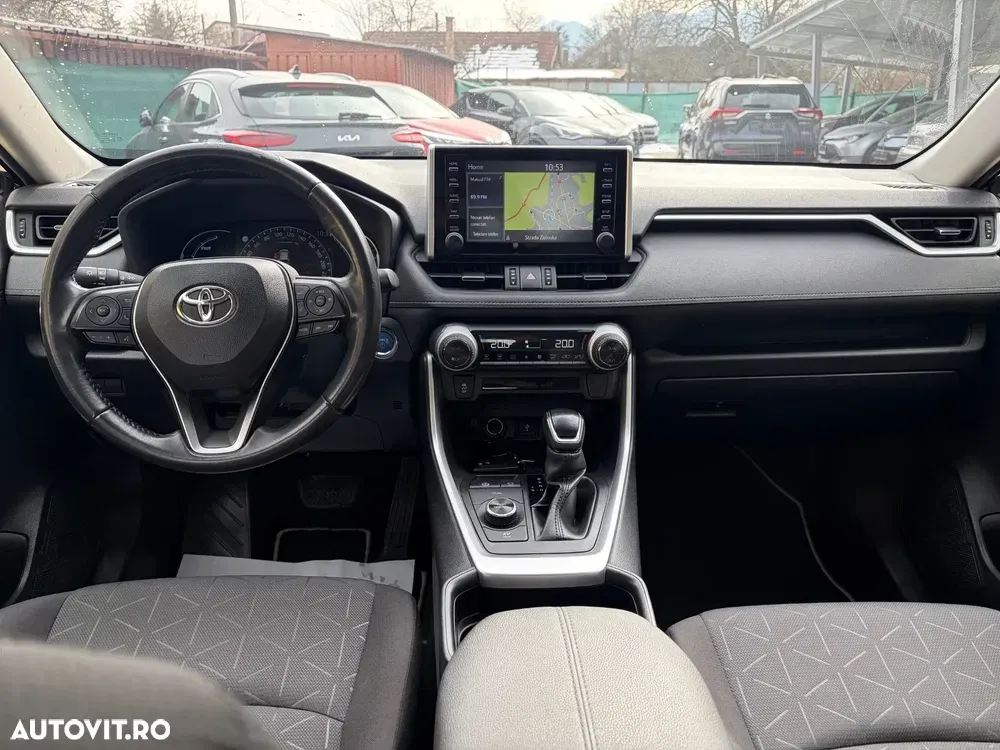 Toyota RAV4 — imagine 5