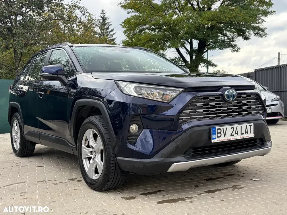 Toyota RAV4 — imagine 2