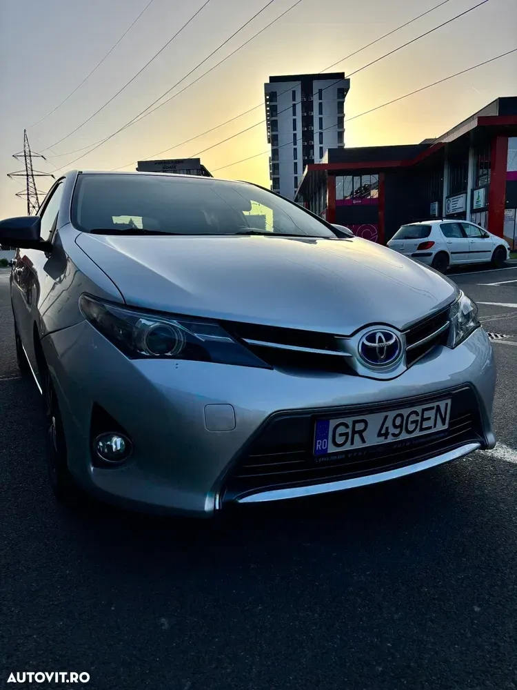 Toyota Auris II — imagine 2
