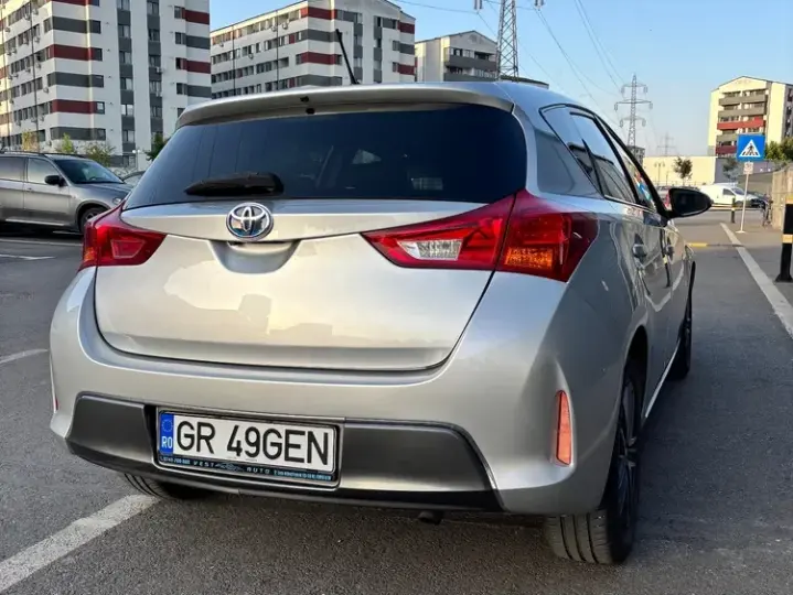 Toyota Auris II