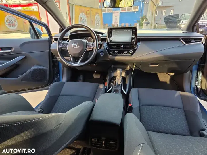 Toyota Corolla XII