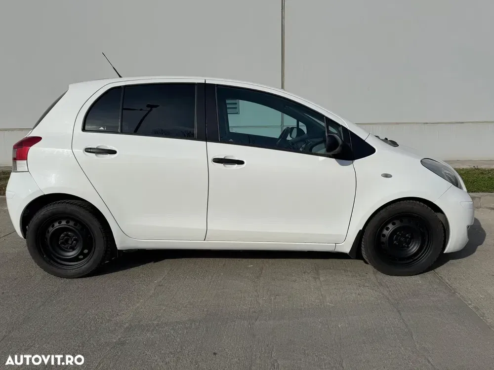 Toyota Yaris 1.4 D-4D Terra — imagine 5