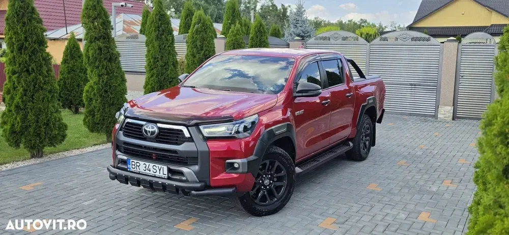 Toyota Hilux VIII 2.8D 204CP 4x4 Double Cab AT Invincible — imagine 4