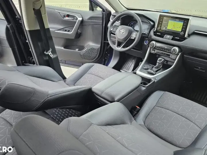 Toyota RAV4 2.5 4x4 Team Deutschland