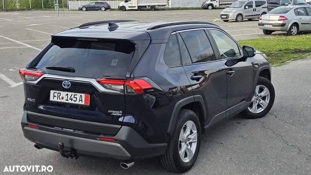 Toyota RAV4 2.5 4x4 Team Deutschland — imagine 3