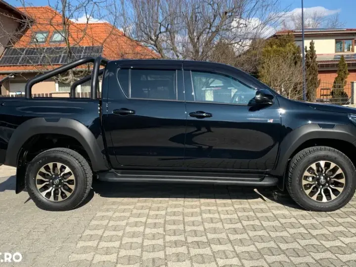 Toyota Hilux VIII 2.8D 204CP 4x4 Double Cab AT GR Sport II