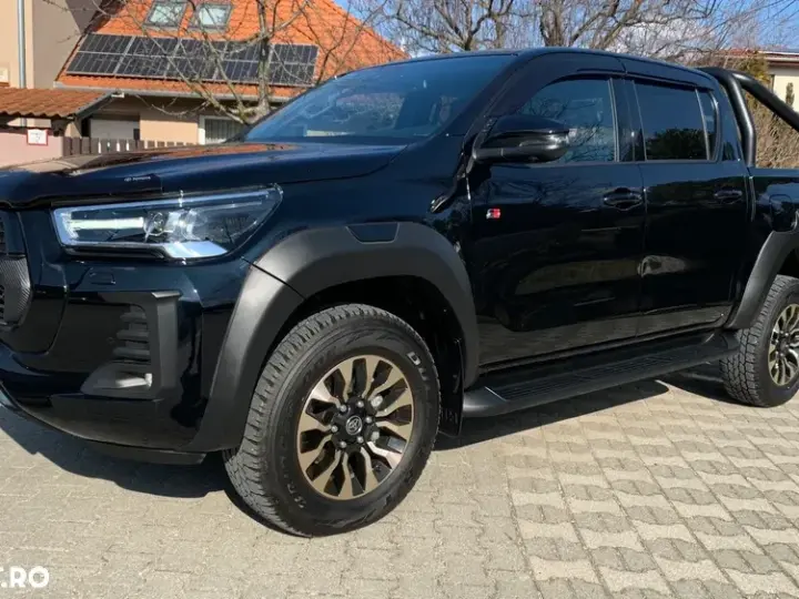 Toyota Hilux VIII 2.8D 204CP 4x4 Double Cab AT GR Sport II