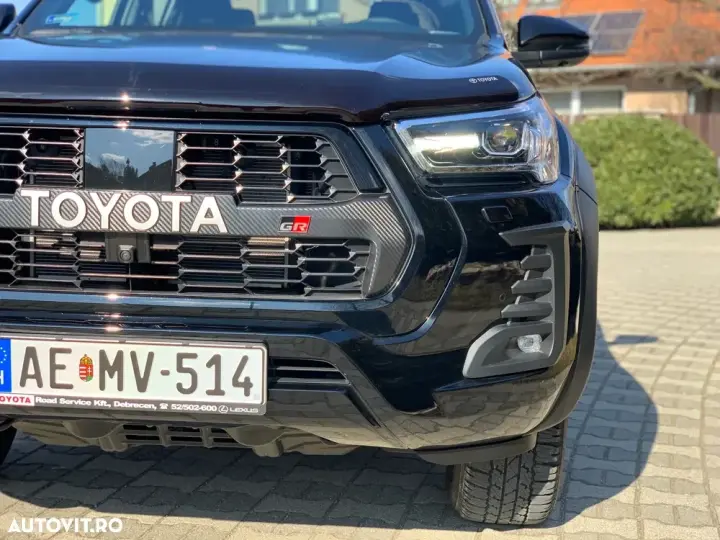 Toyota Hilux VIII 2.8D 204CP 4x4 Double Cab AT GR Sport II
