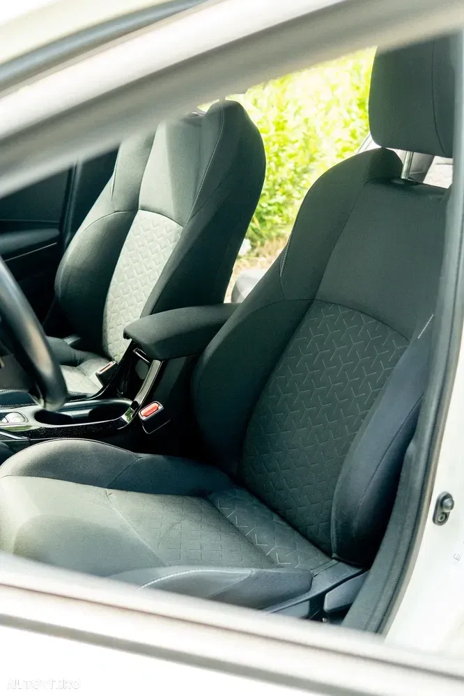 Toyota Corolla XII — imagine 5