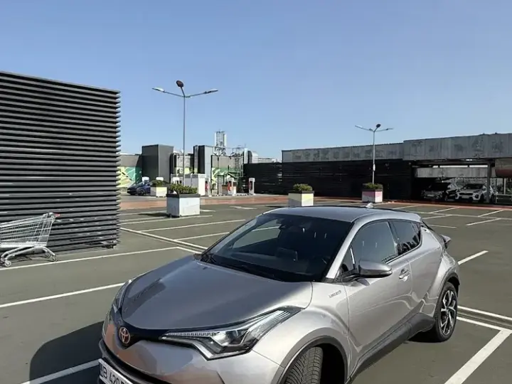 Toyota C-HR 1.8 HSD 122 CP 4x2 CVT C-ult Style