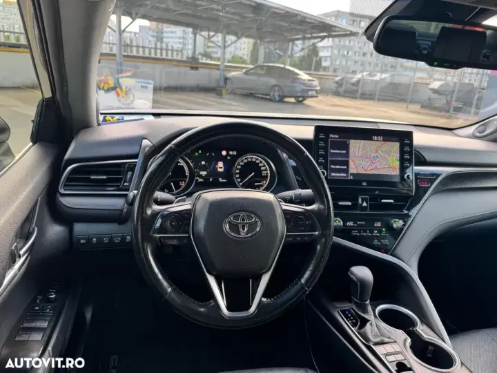 Toyota Camry VIII 2.5 Exclusive