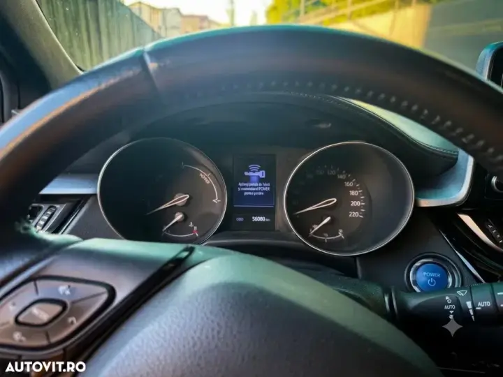 Toyota C-HR 1.8 HSD 122 CP 4x2 CVT Cult