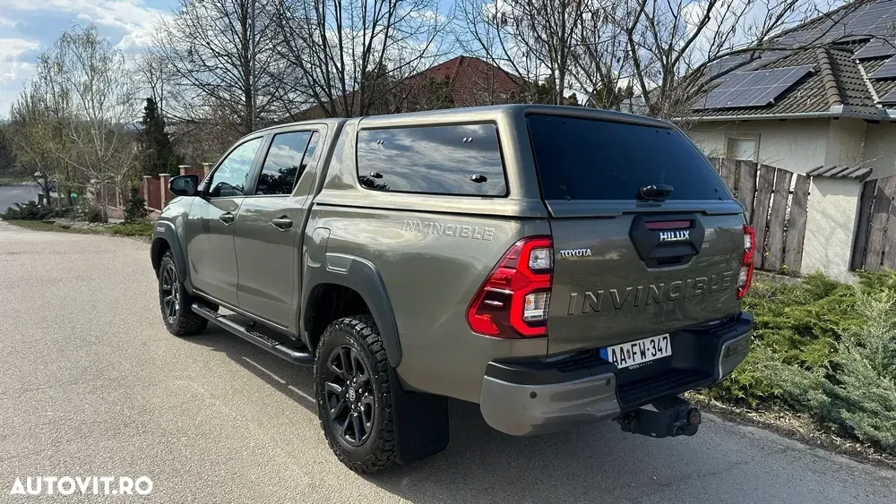 Toyota Hilux VIII 2.8D 204CP 4x4 Double Cab AT Invincible Color Edition — imagine 6