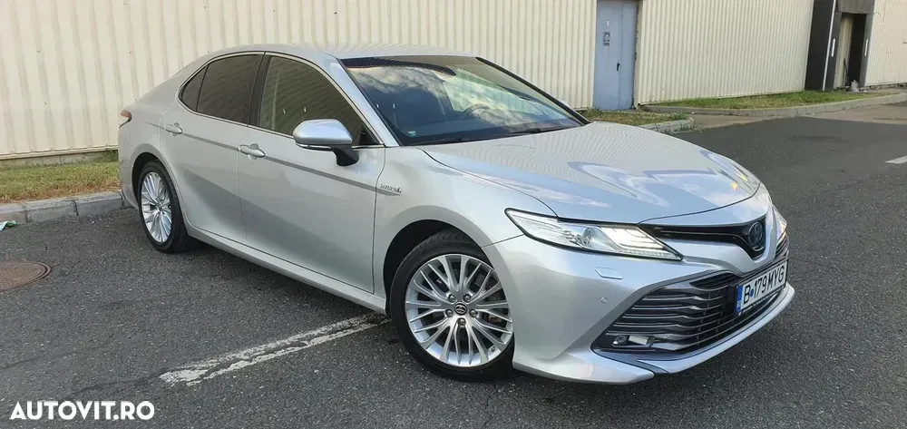 Toyota Camry VIII 2.5 Exclusive — imagine 2