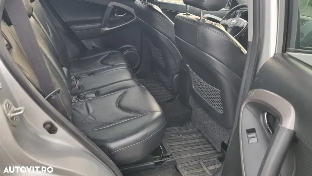 Toyota RAV4 III — imagine 6