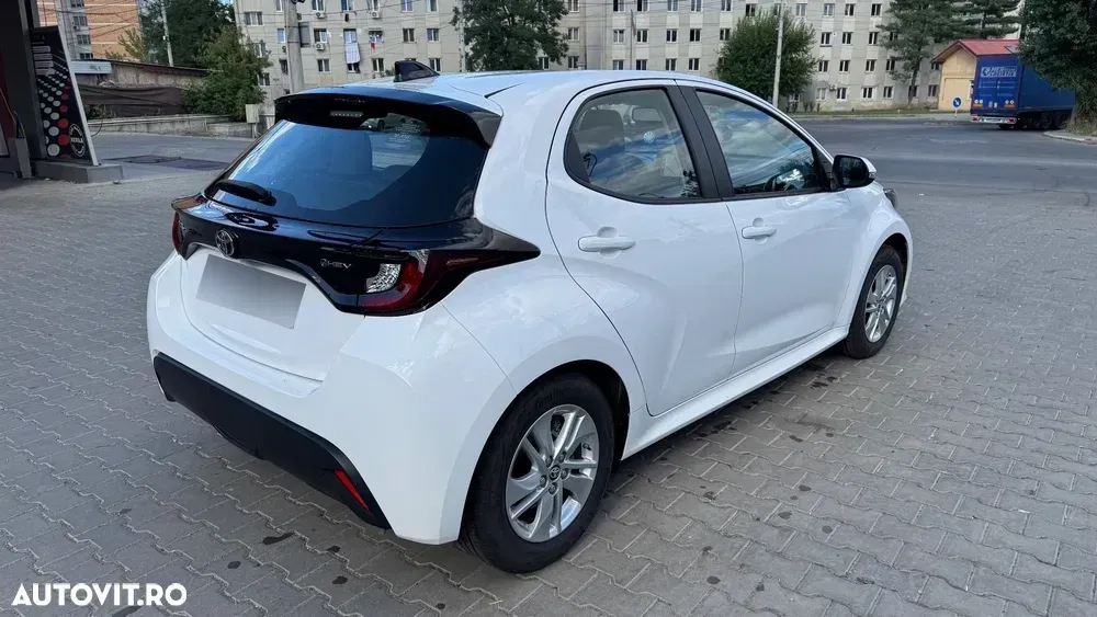 Toyota Yaris — imagine 4