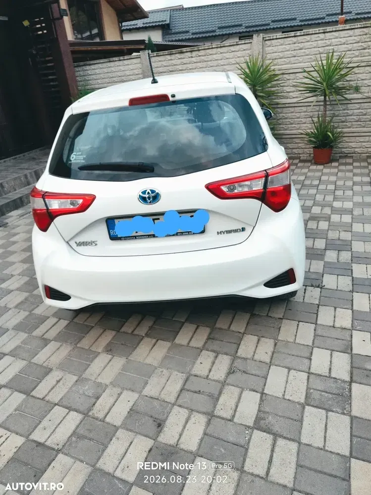 Toyota Yaris 1.5 VVT-i HSD Terra — imagine 6