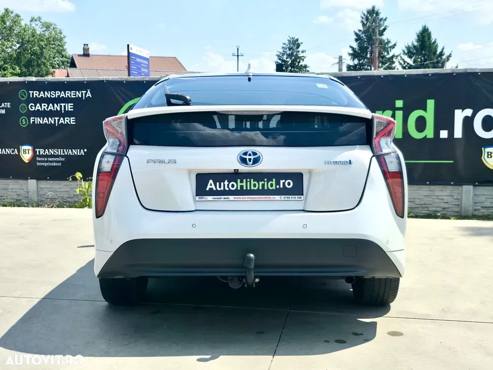 Toyota Prius IV Hybrid — imagine 4