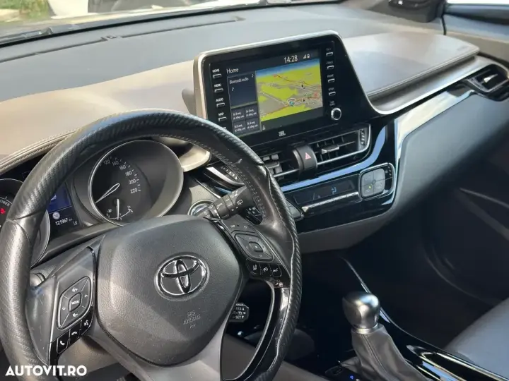 Toyota C-HR 2.0 Lounge