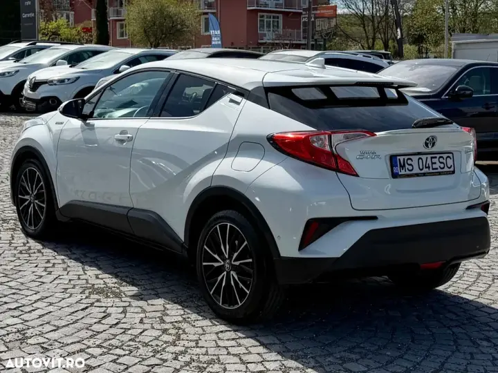 Toyota C-HR Lounge