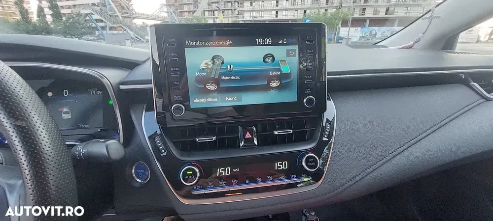 Toyota Corolla XII 1.8 HSD Business — imagine 5