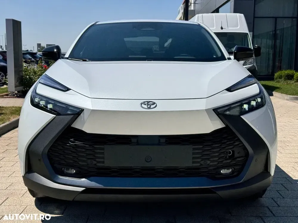 Toyota C-HR 2.0 HEV 180 CP 4x2 CVT Dynamic — imagine 2