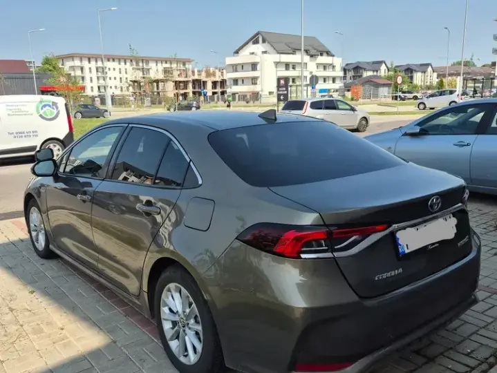 Toyota Corolla XII 1.8 HSD Business