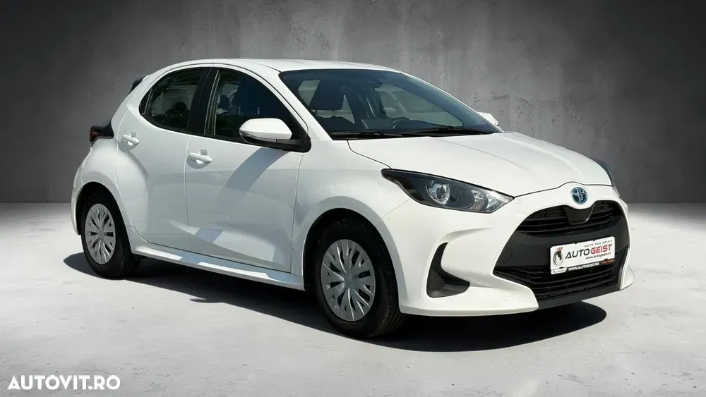 Toyota Yaris 1.5 VVT-i HSD Active — imagine 3