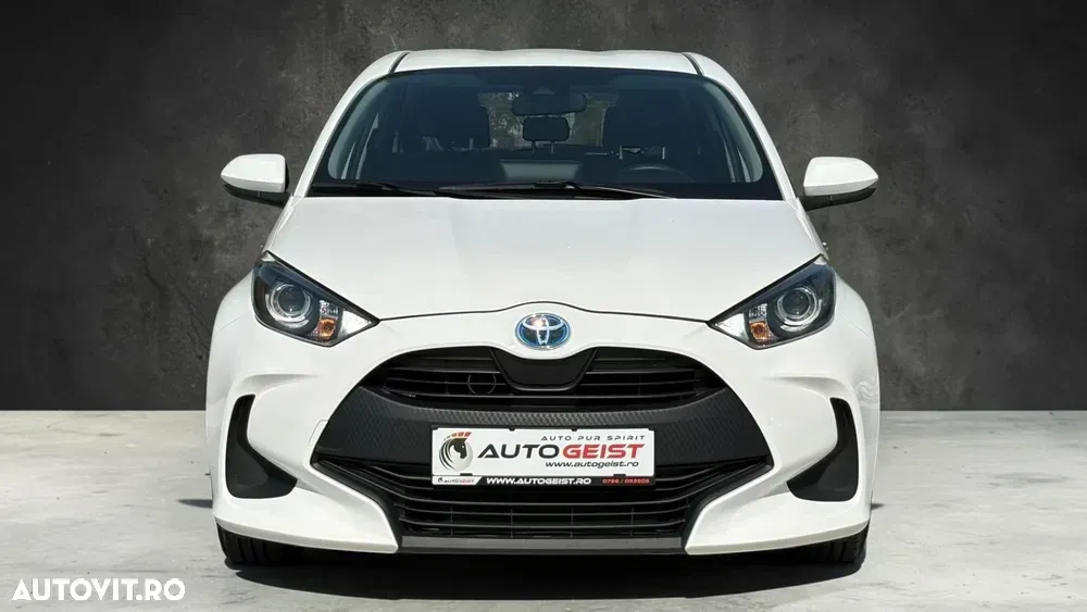 Toyota Yaris 1.5 VVT-i HSD Active — imagine 2