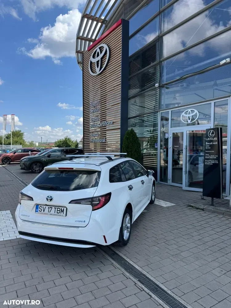 Toyota Corolla 1.8 HSD Dynamic — imagine 4