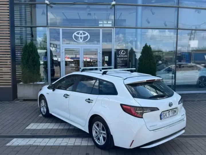 Toyota Corolla 1.8 HSD Dynamic