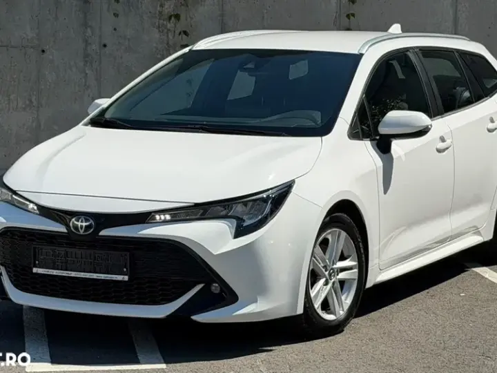 Toyota Corolla XII 1.8 HSD Business