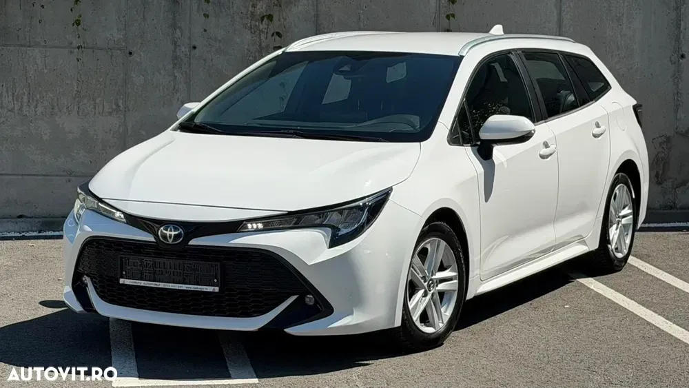 Toyota Corolla XII 1.8 HSD Business — imagine 3
