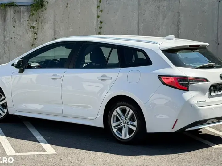 Toyota Corolla XII 1.8 HSD Business