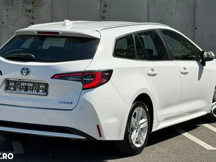 Toyota Corolla XII 1.8 HSD Business