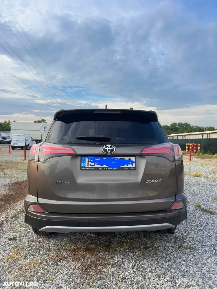 Toyota RAV4 IV 2.0 D-4D 2WD Comfort — imagine 5