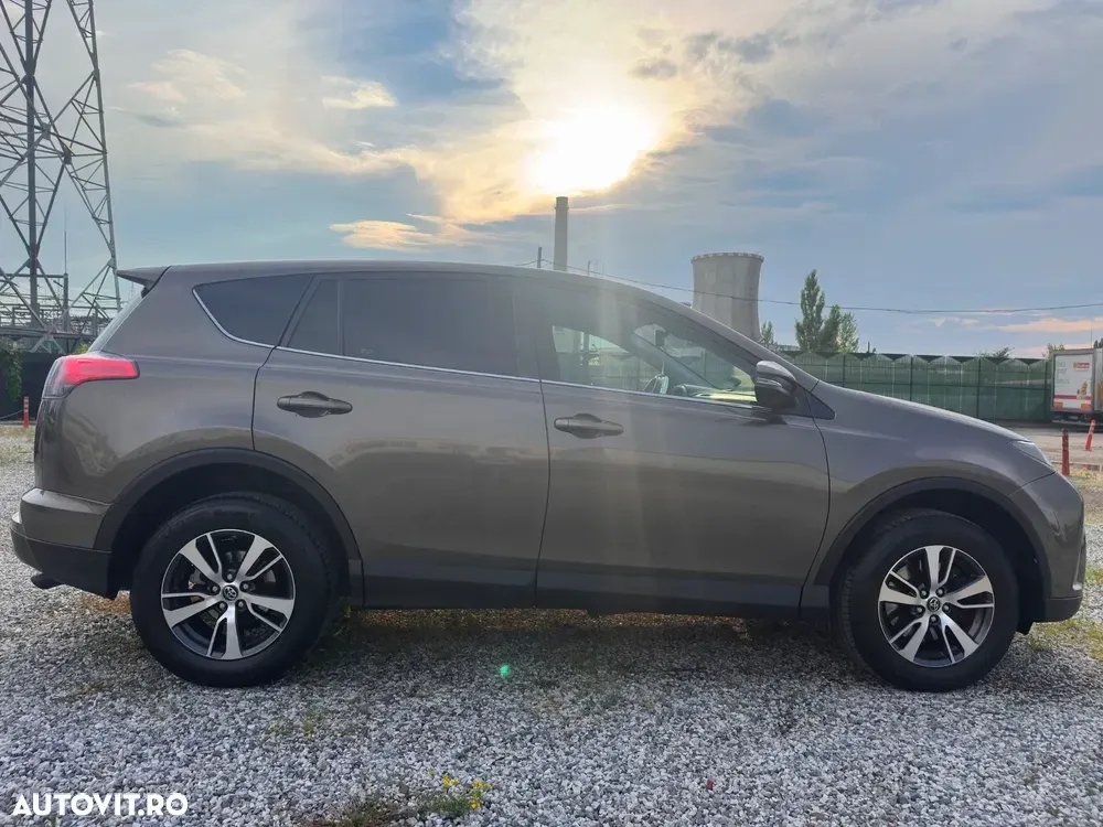 Toyota RAV4 IV 2.0 D-4D 2WD Comfort — imagine 3