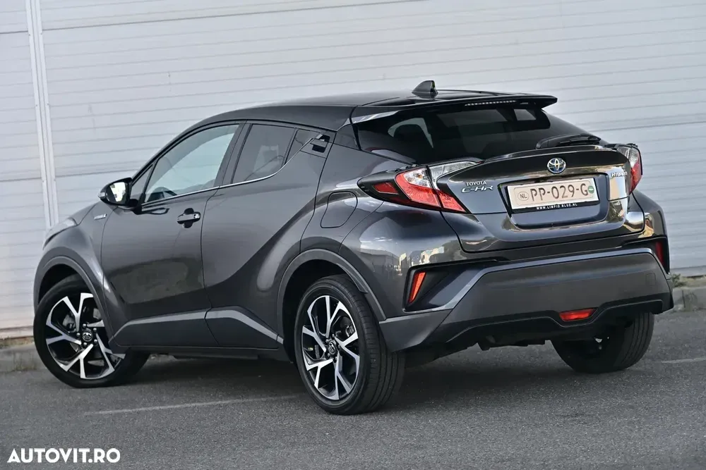 Toyota C-HR 1.8 HSD 122 CP 4x2 CVT C-ult Style bi-tone — imagine 4