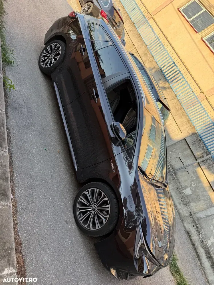 Toyota Corolla — imagine 2