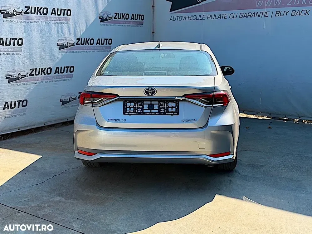 Toyota Corolla 1.8 HSD Business — imagine 5
