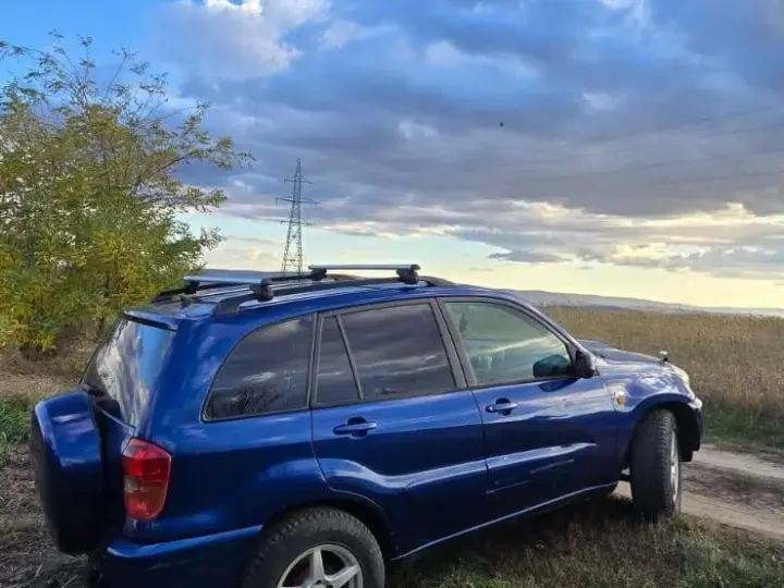 Toyota RAV4 II D-4D 4x4