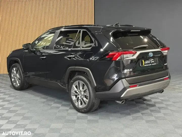 Toyota RAV4 2.5 VVT-iE 4x4 Luxury Premium