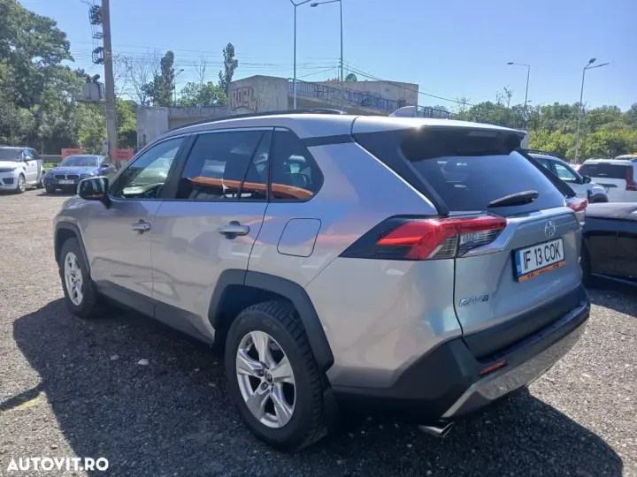 Toyota RAV4 V 2.0P CVT AWD Dynamic