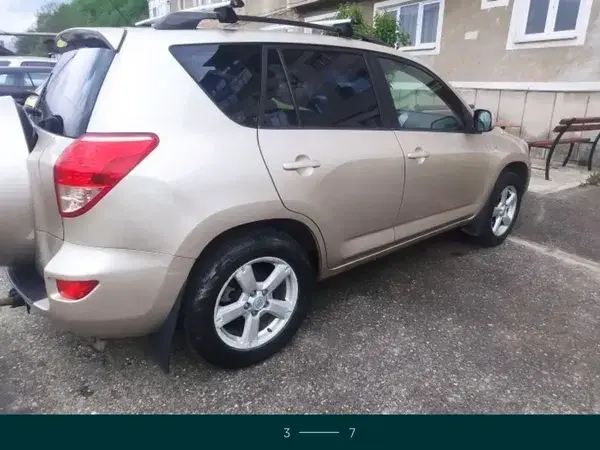 Toyota RAV4 III 2.2 D-4D Executive