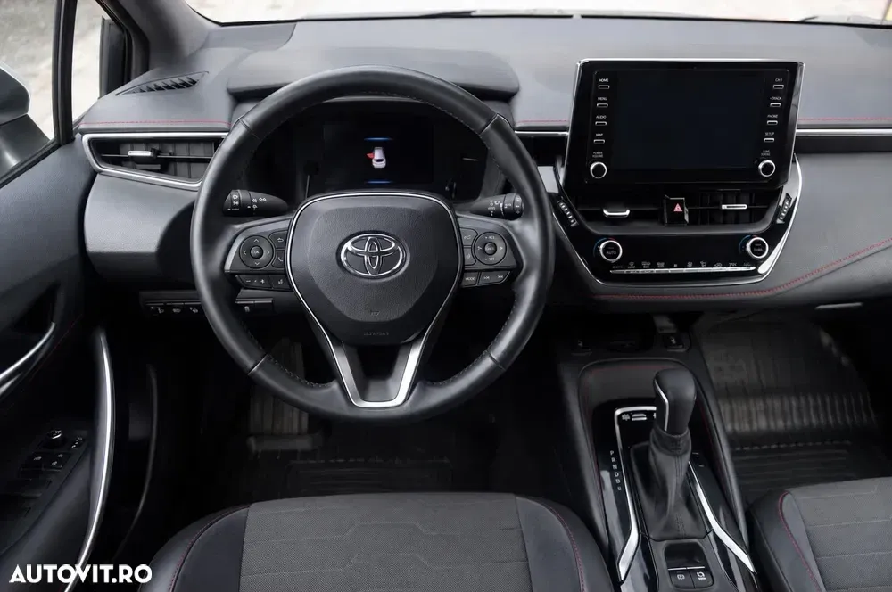 Toyota Corolla XII 1.8 HSD Exclusive GR Sport — imagine 5