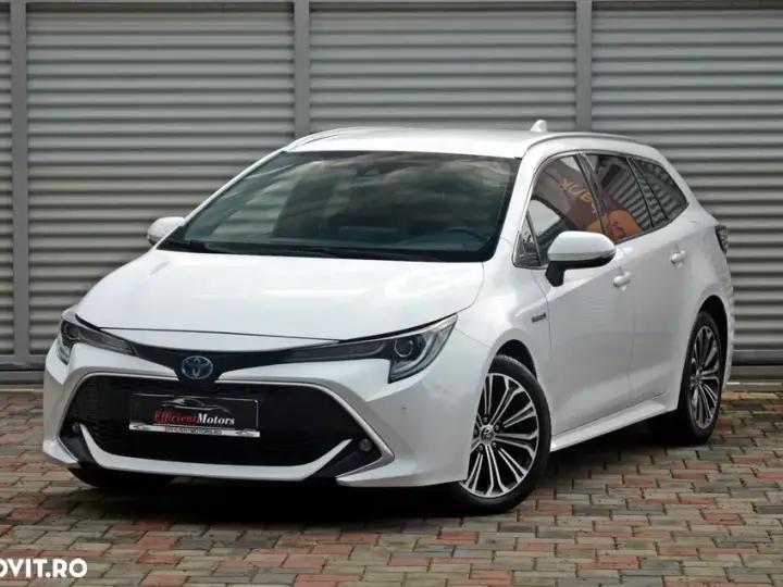 Toyota Corolla XII 1.8 HSD Exclusive GR Sport