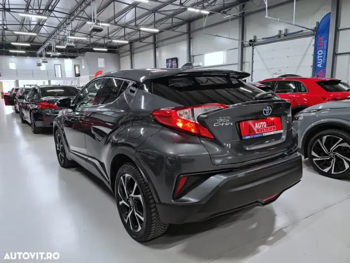 Toyota C-HR Lounge